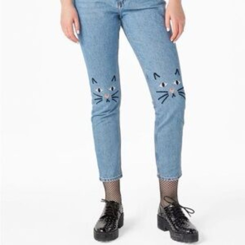 Women's Blue Cat Embroidered Jeans